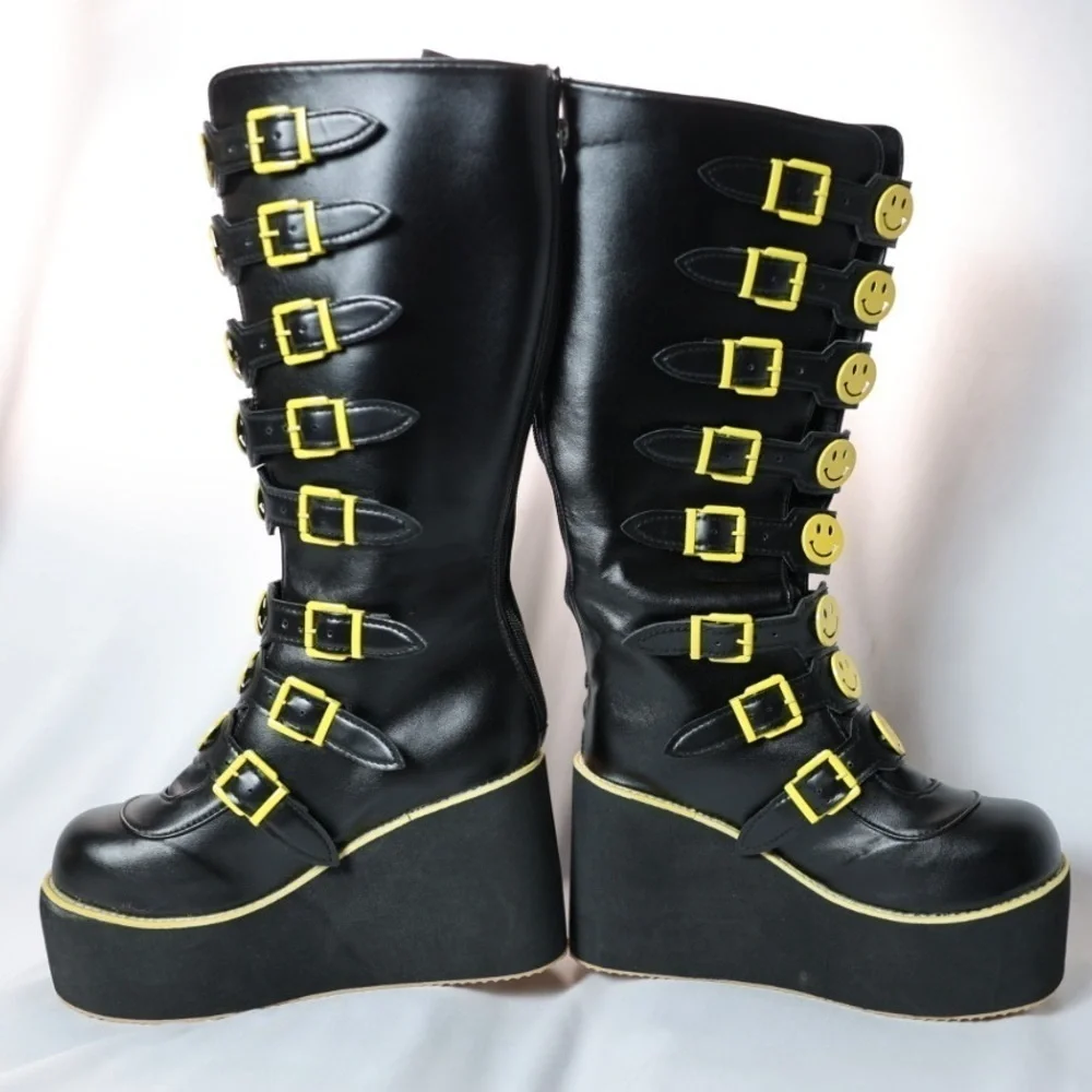 🅽🅴🆆 smiley face platform buckle boots, 90s happy face, EU 39 / US 7-8